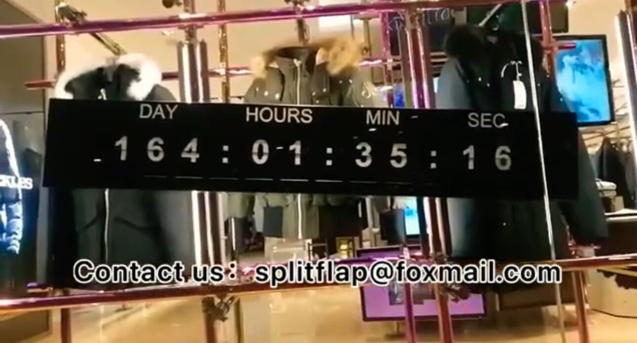 split flap display are used as flap clock