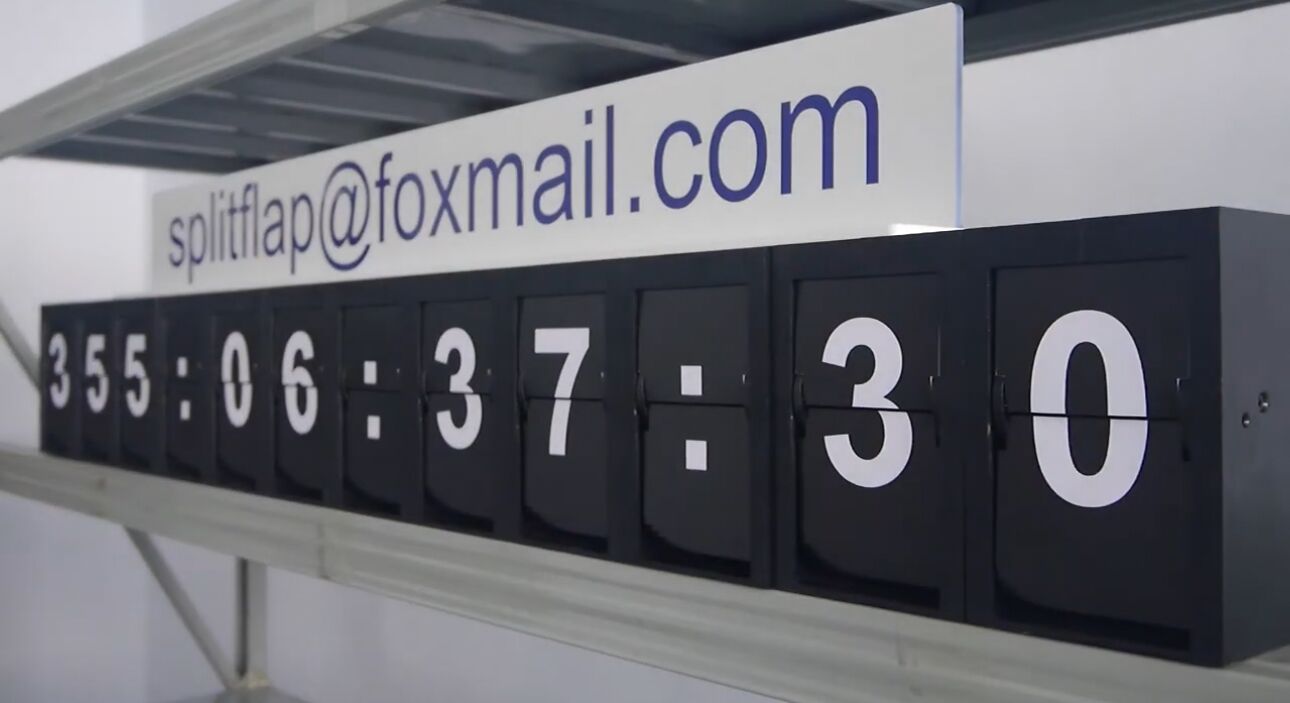 multifunctional split flap clock,displaying time,date,week and count down