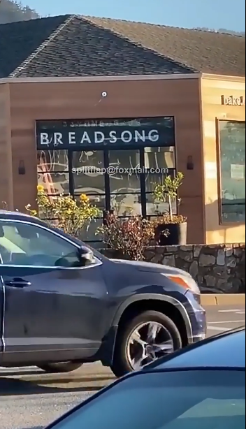 Restaurant decoration design imitative split flap display decorations